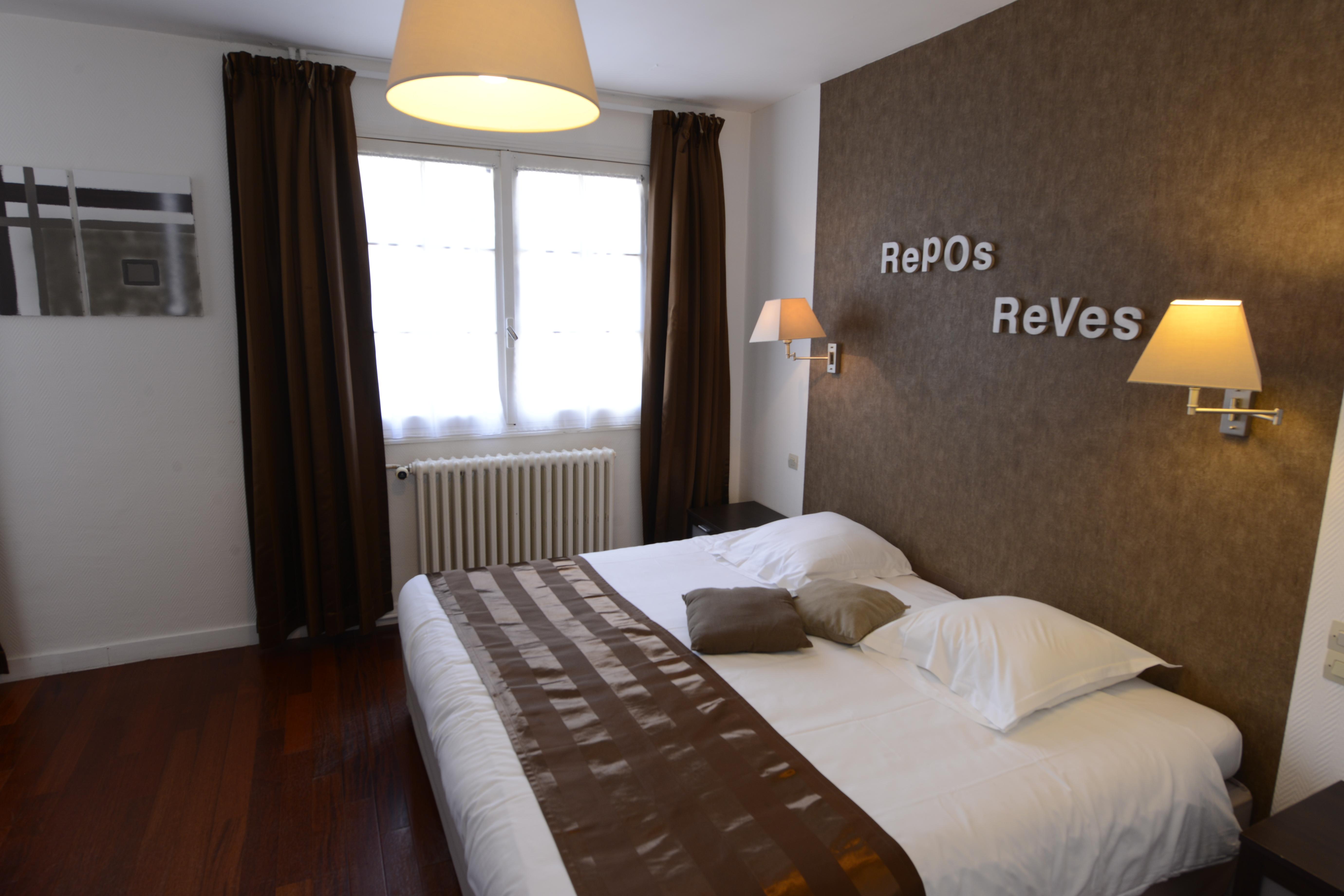 The Originals City, Hotel Le Cheval Rouge, Tours Ouest Villandry Eksteriør billede